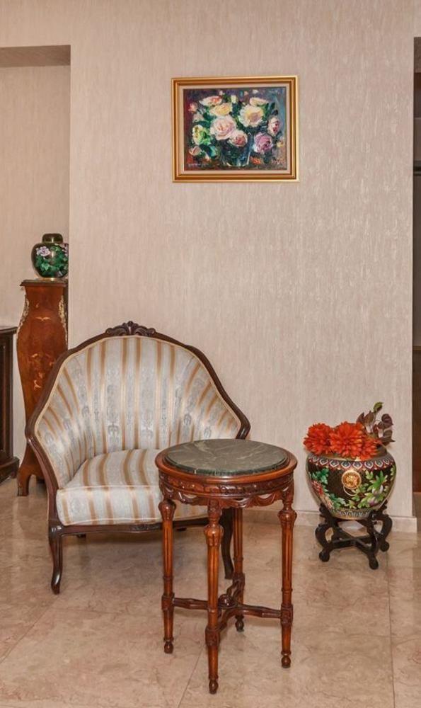 Hotel Vip Tbilisi Exteriör bild