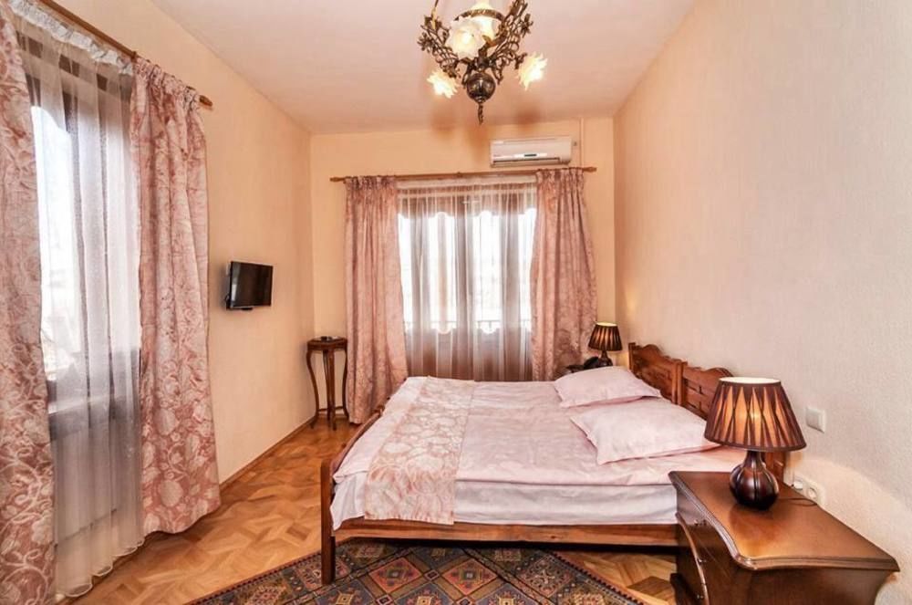 Hotel Vip Tbilisi Exteriör bild