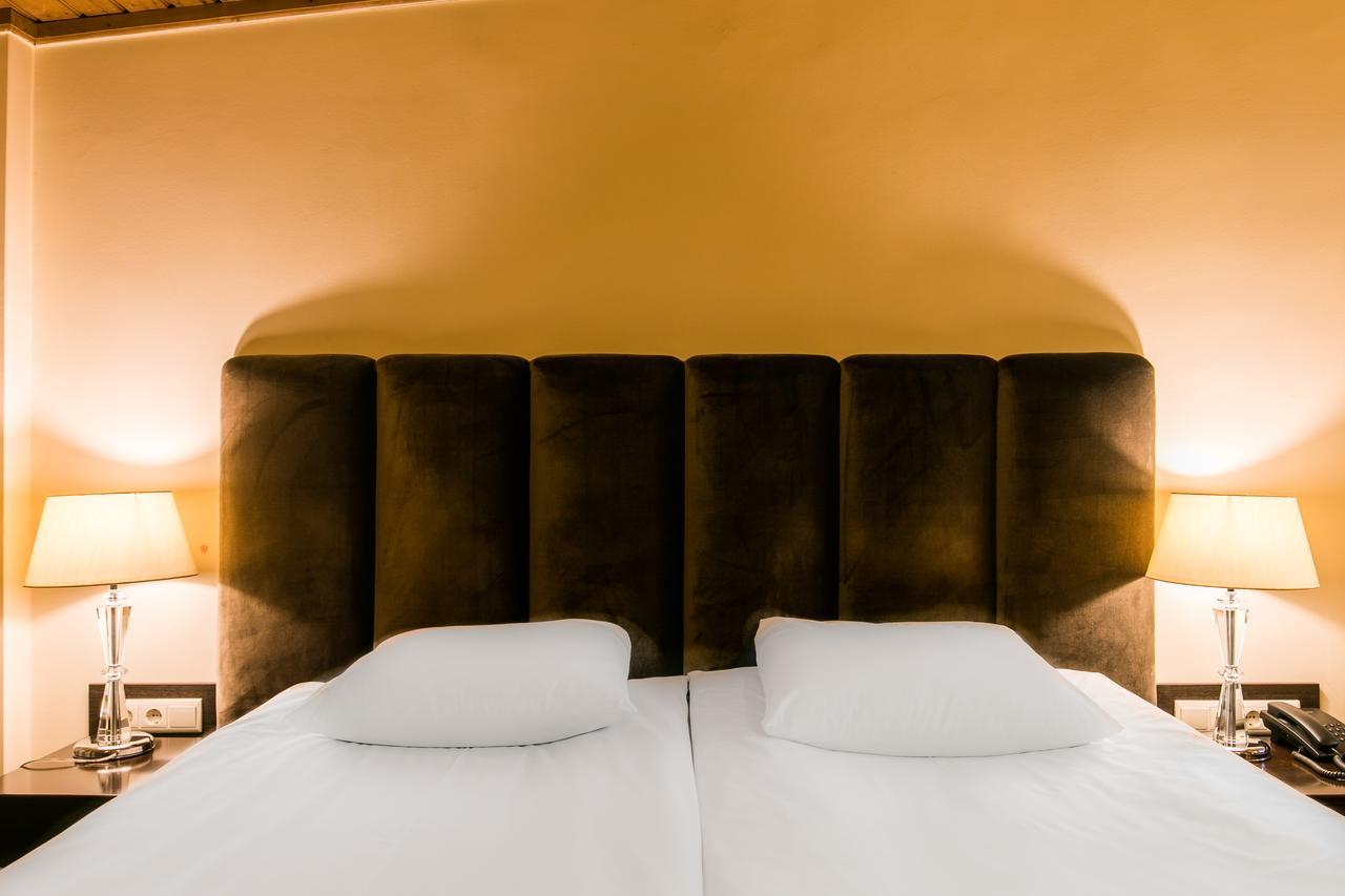 Hotel Vip Tbilisi Exteriör bild
