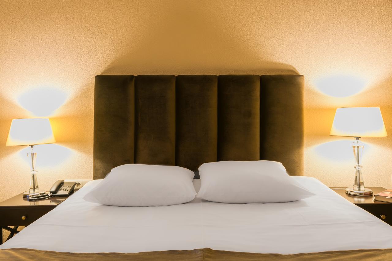 Hotel Vip Tbilisi Exteriör bild