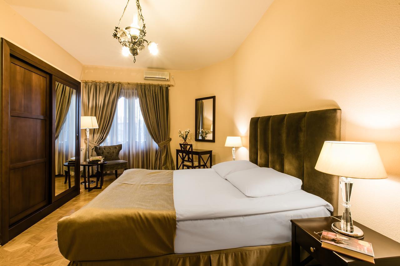Hotel Vip Tbilisi Exteriör bild